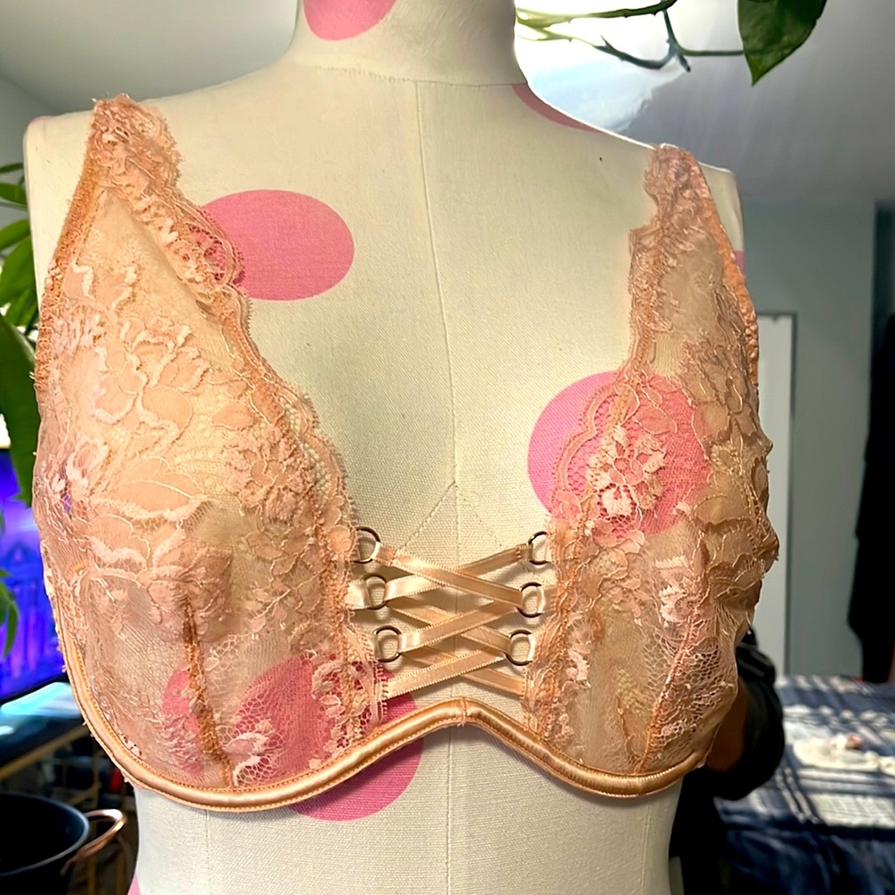Bra